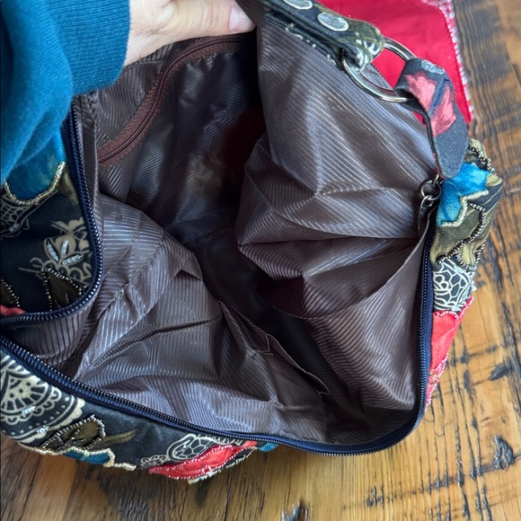FLORAL BEADED BAG - Picture 6 of 7